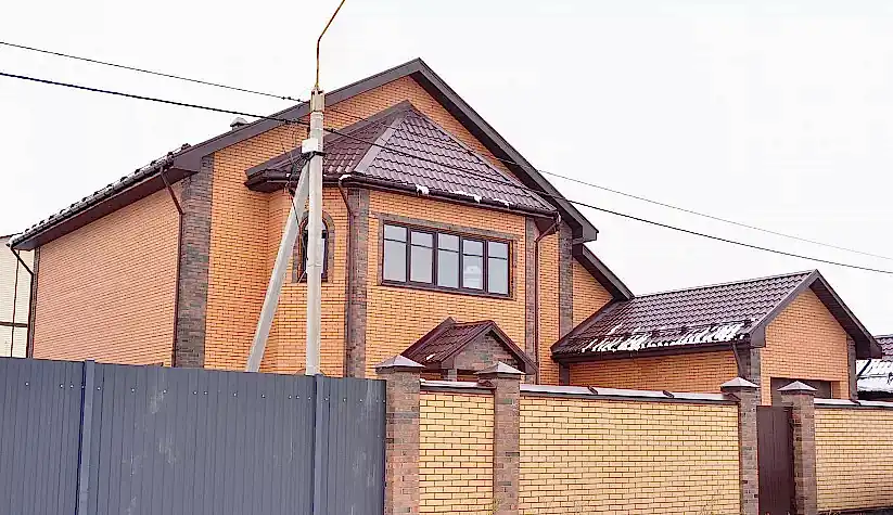 Коттедж, г.Алматы,  ул.2-я Амурская