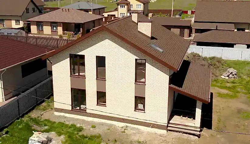 Коттедж в п. Ракитинка 210кв.