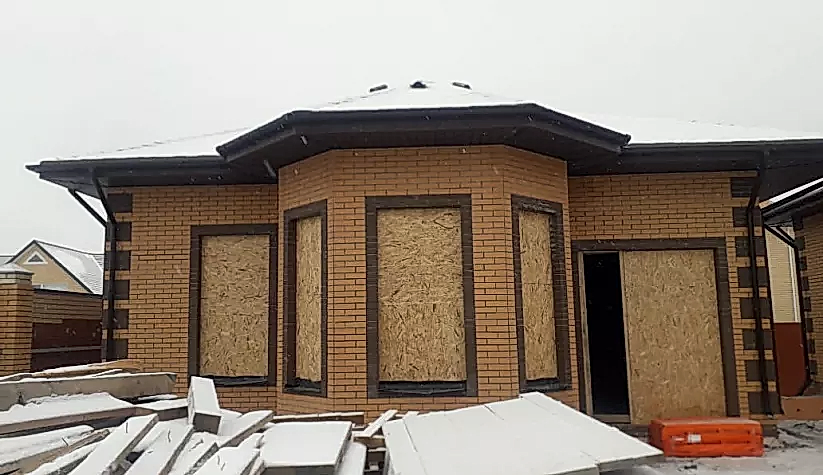 Беседка в п. им. Комиссарова