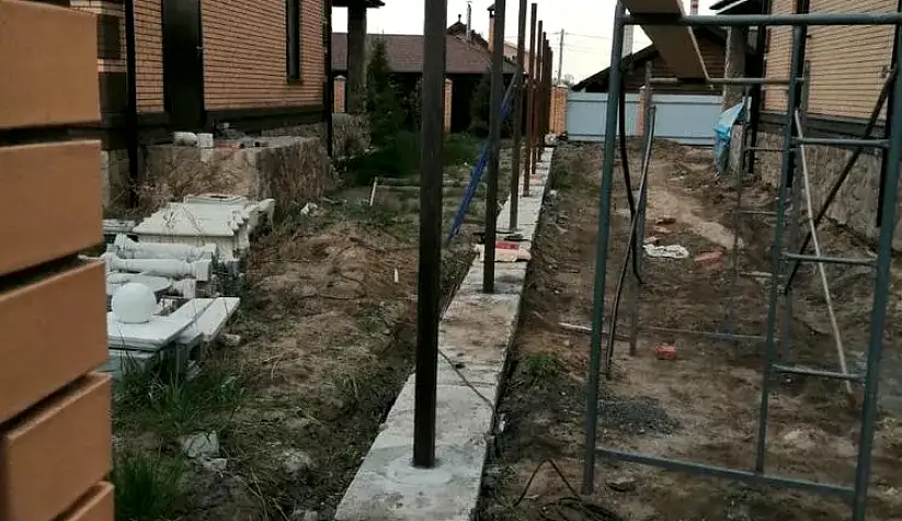 Забор в п. им. Комиссарова