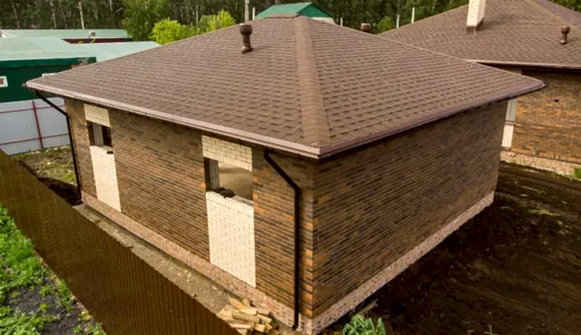 Гараж в д. Приветное