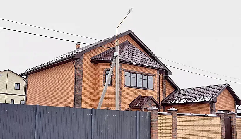 Коттедж в г. Алматы (по ул. 2-я Амурская), 247 кв.м.