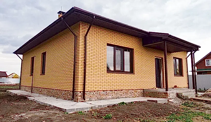 Коттедж в п. " Петровка " 90 кв.