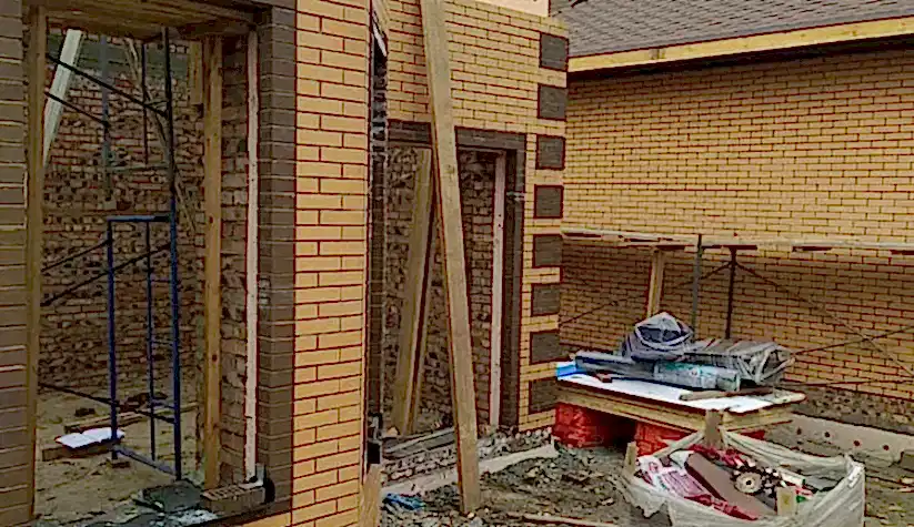 Беседка в п. им. Комиссарова