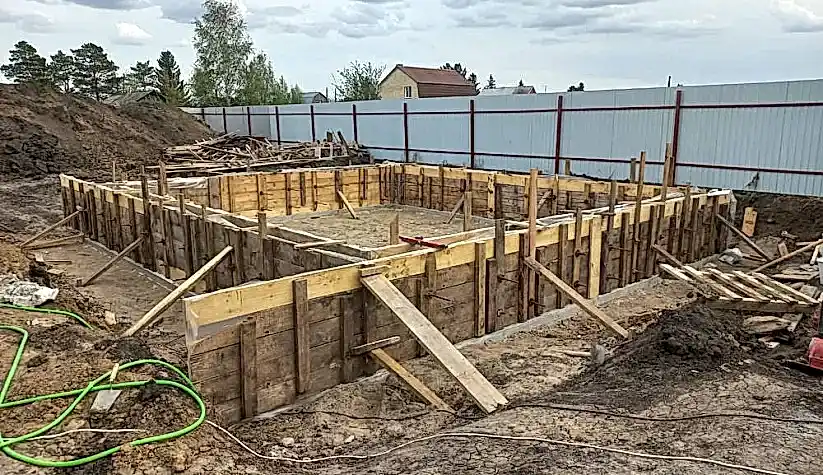 Гараж в д. Приветное