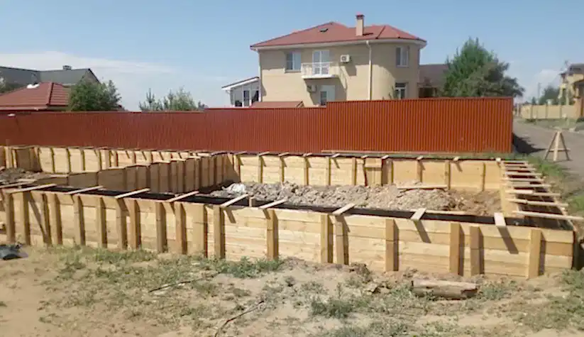 Гараж в п. им. Комиссарова